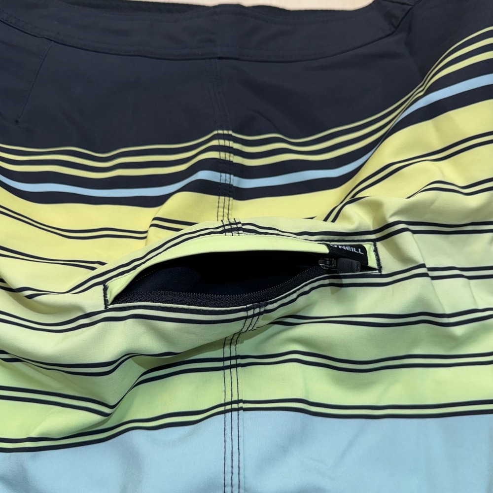 O'Neill Stoked Print Mens Boardshorts Size 30 Striped Blue Green Swim Trunks - Picture 5 of 7